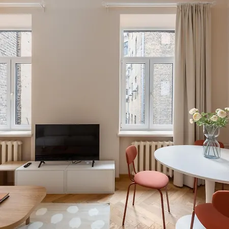 Vibrant 1bd Centre Apartment